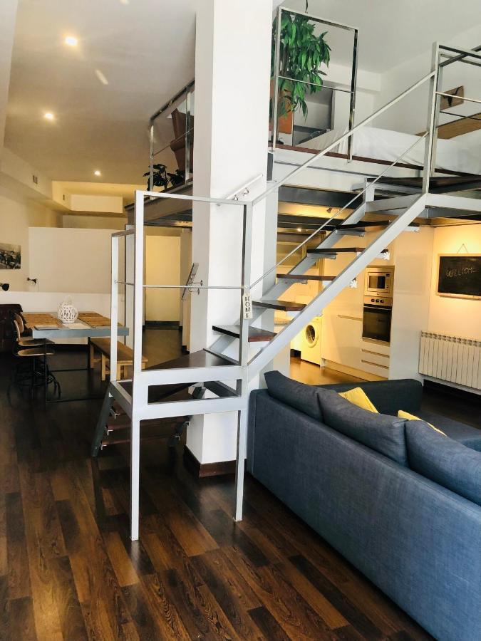 Lujoso Loft A 2Min A Pie Del Casco Historico Apartment Seville Ngoại thất bức ảnh