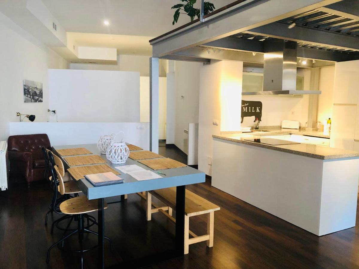 Lujoso Loft A 2Min A Pie Del Casco Historico Apartment Seville Ngoại thất bức ảnh