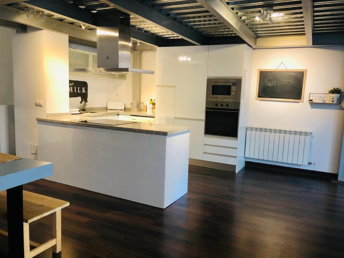 Lujoso Loft A 2Min A Pie Del Casco Historico Apartment Seville Ngoại thất bức ảnh